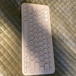 Logi Rose Gold Keyboard